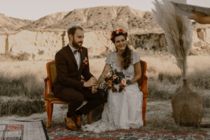 Mariés dans le désert